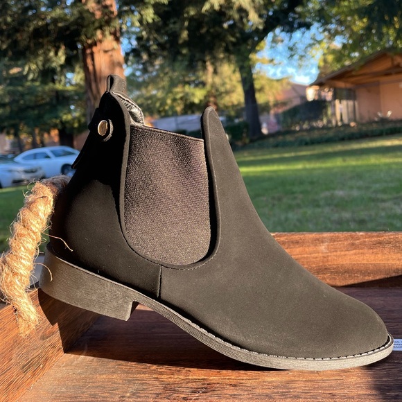 Black Ankle Boots Women’s Size 8 - Picture 14 of 14